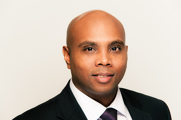 SN Shots Photography Headshots - Branding Tampa - corporate