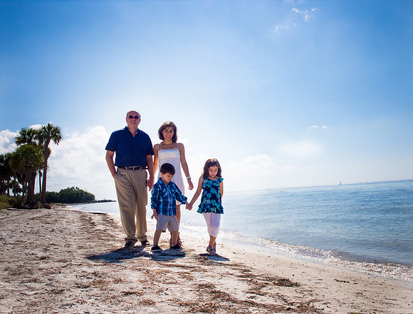 SN Shots Photography Family Photos on location   - Beach Tampa