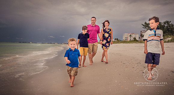SN Shots Photography Family Photos on location   - Beach Tampa