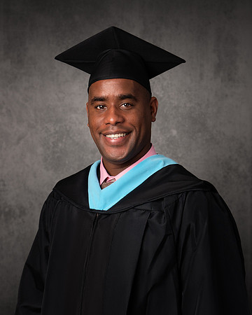 SN Shots Photography graduation portraits Tampa on location and studio