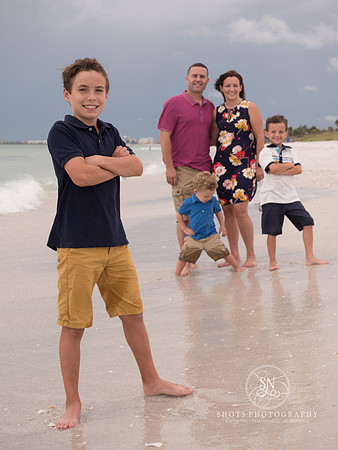 SN Shots Photography Family Photos on location   - Beach Tampa