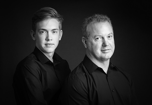 SN Shots Photography Family Photos in studio  Tampa