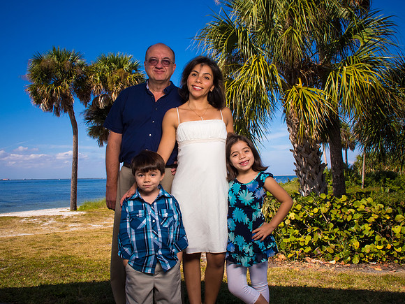 SN Shots Photography Family Photos on location   - Beach Tampa